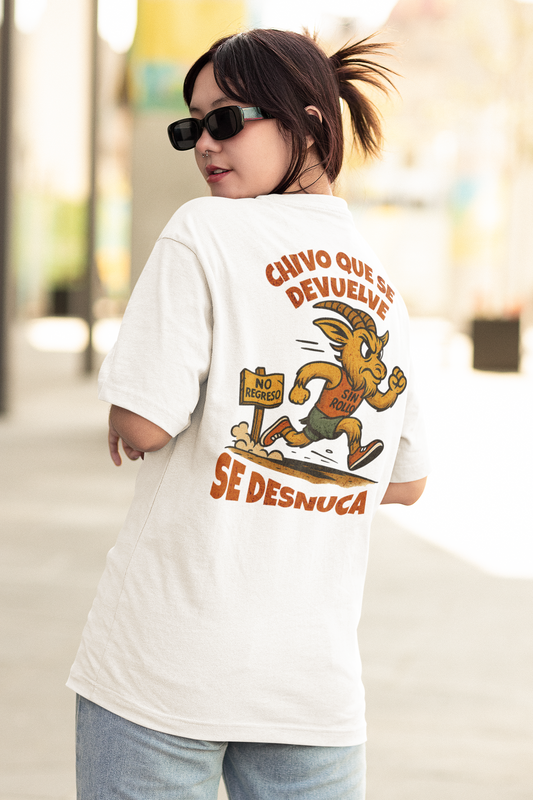 Camiseta Chivo Que Se Devuelve Se Desnuca